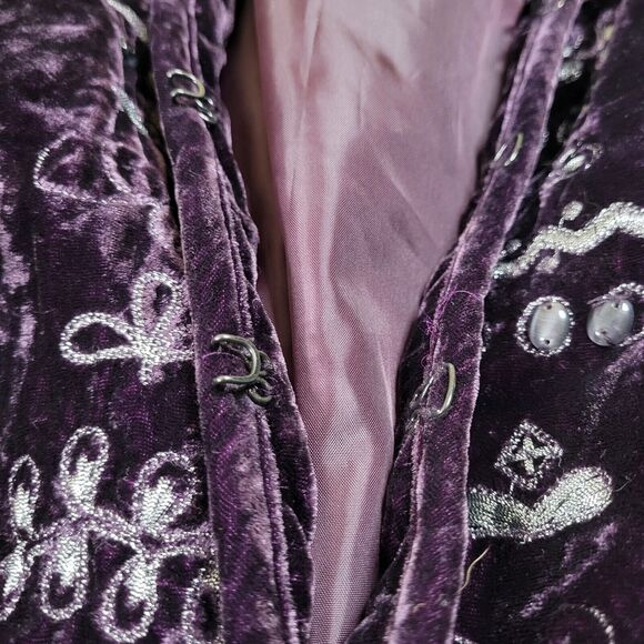 New Chicos Lula Jacket Purple Crushed Velvet Embroidered Beaded Blazer Size 2 - Picture 5 of 11